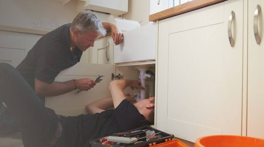 Local annual plumbing maintenance in Laton, CA